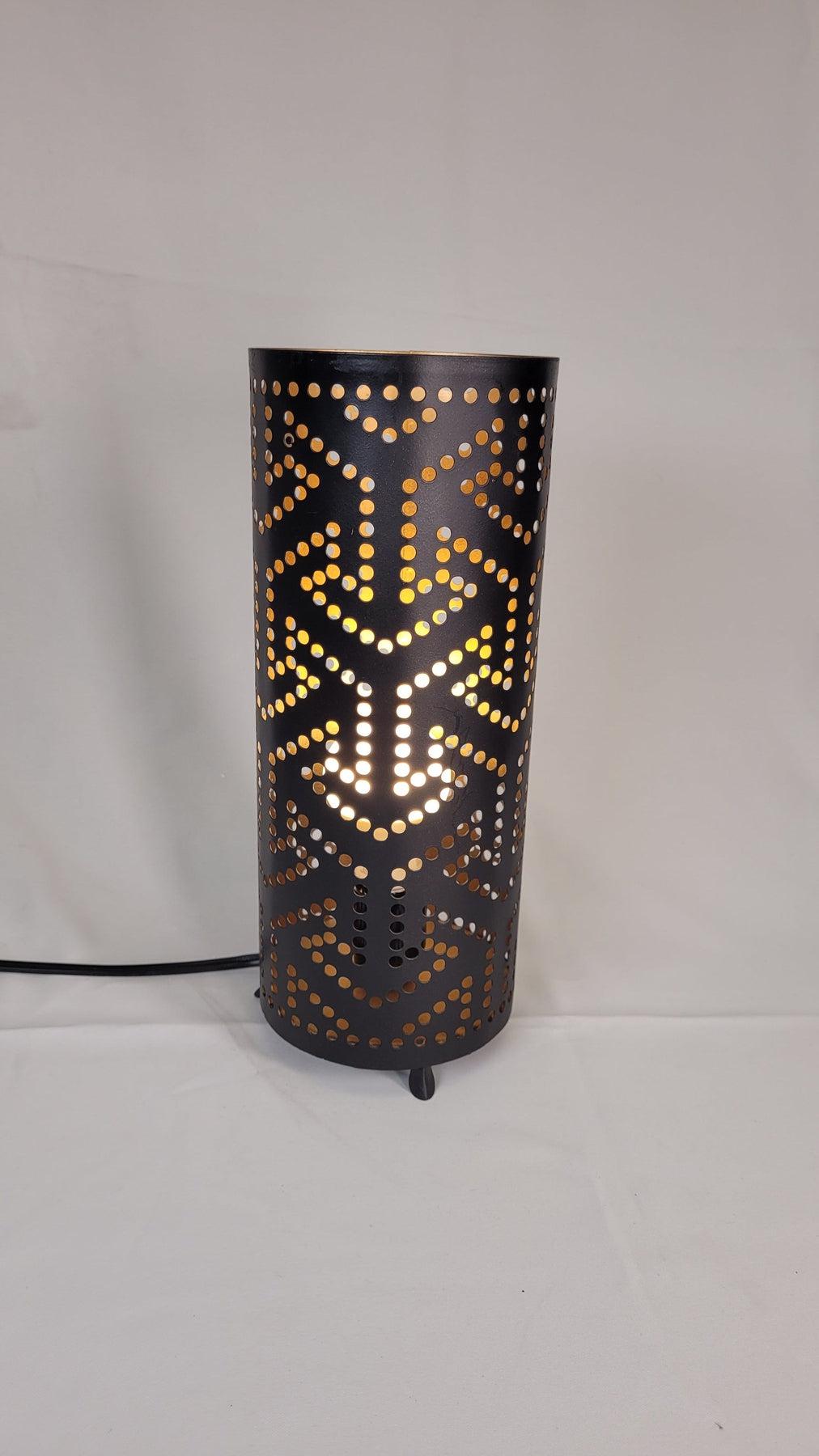 Casa Suarez Iron Table Lamp | Oriental Lamp | 5x5x12 Inc